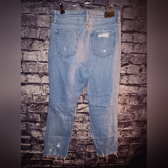 Hidden cropped jeans sz 28 - Picture 2 of 2